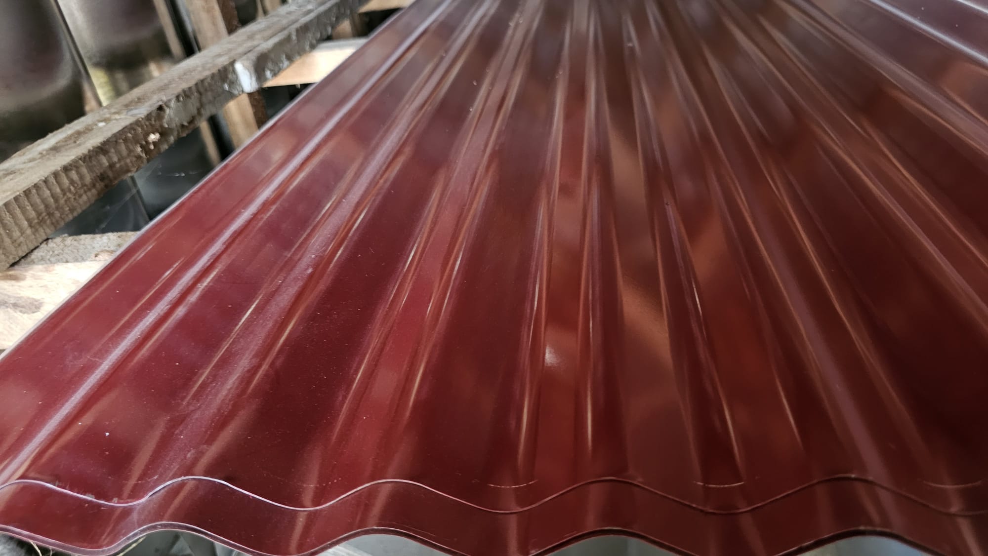 CORROGATED ROOFING GI (red) g0.50 x 12'