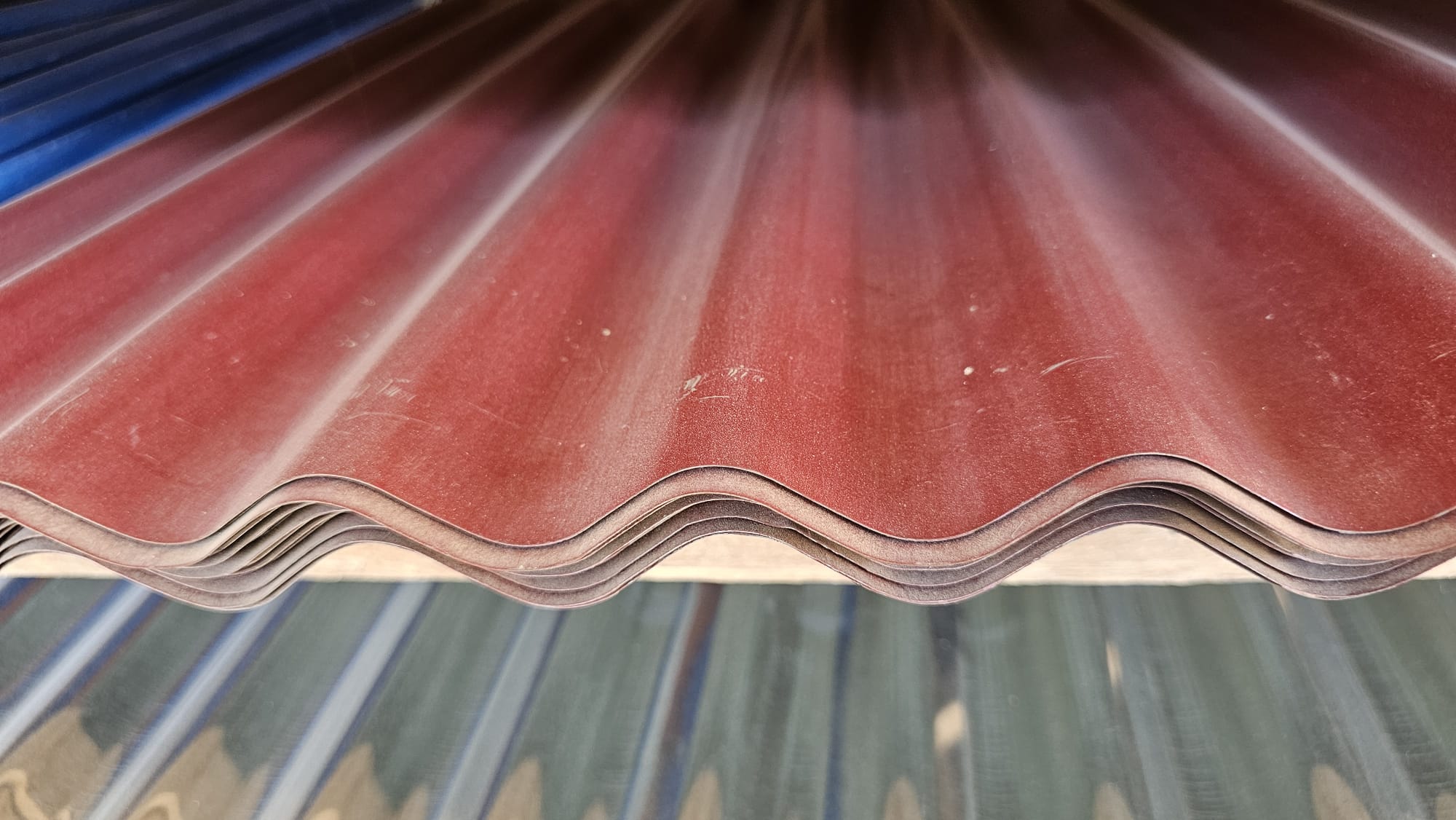 CORROGATED ROOFING GI (red) g0.50 x 14'