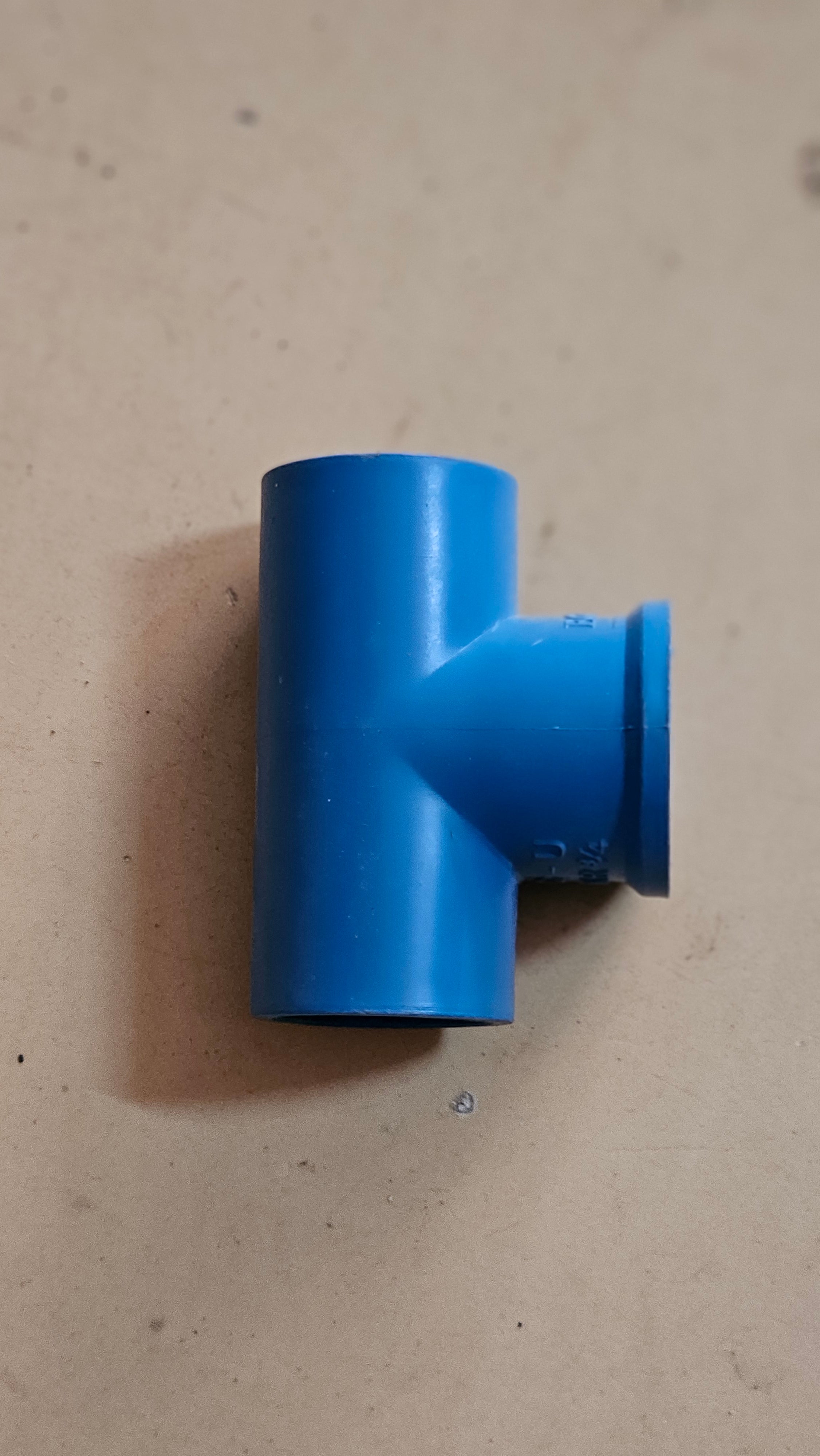 Plumbing Fittings 3/4" TEE W/ THREAD