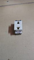 Universal Outlet (OMNI)