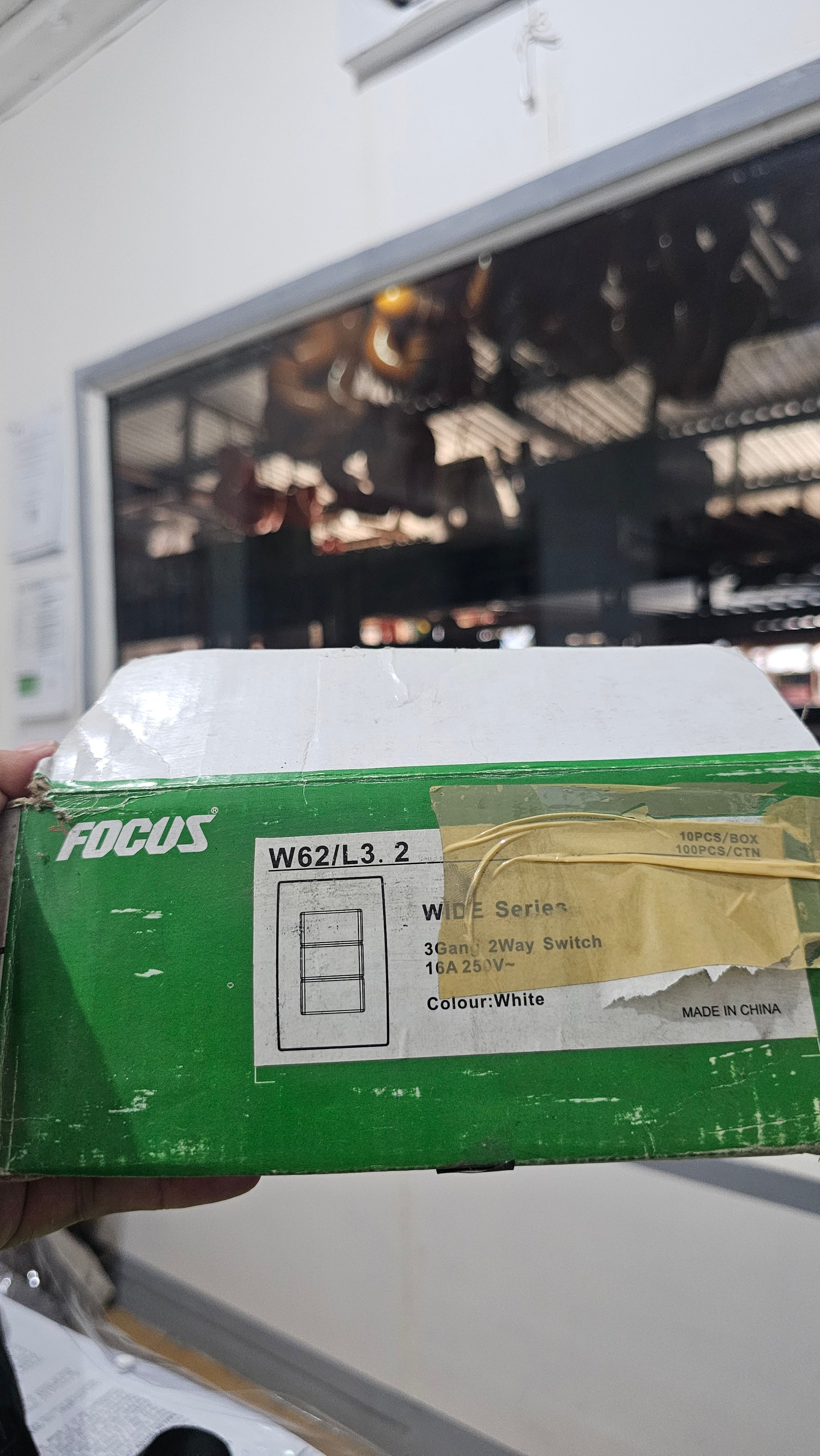 Switch 3 Gang-wide series (FOCUS)