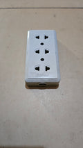 Universal Socket 3-Gang (FOCUS)
