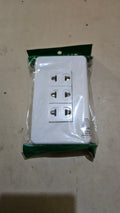 Universal Outlet 3 Gang (FOCUS)