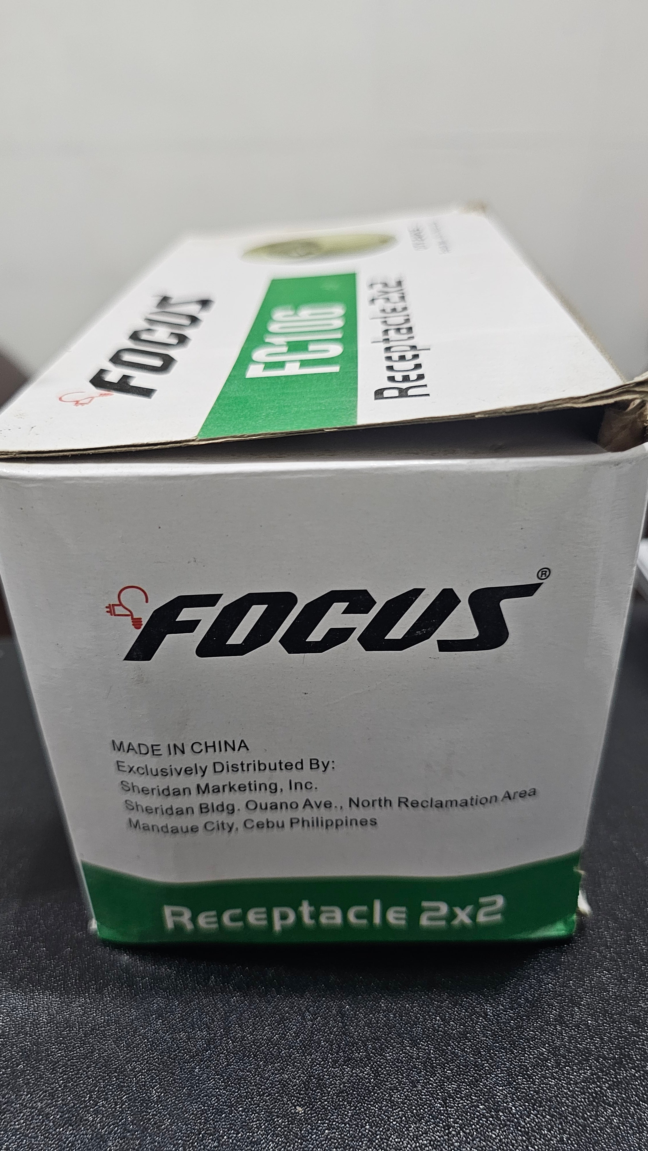 Receptacle 2x2 (FOCUS)
